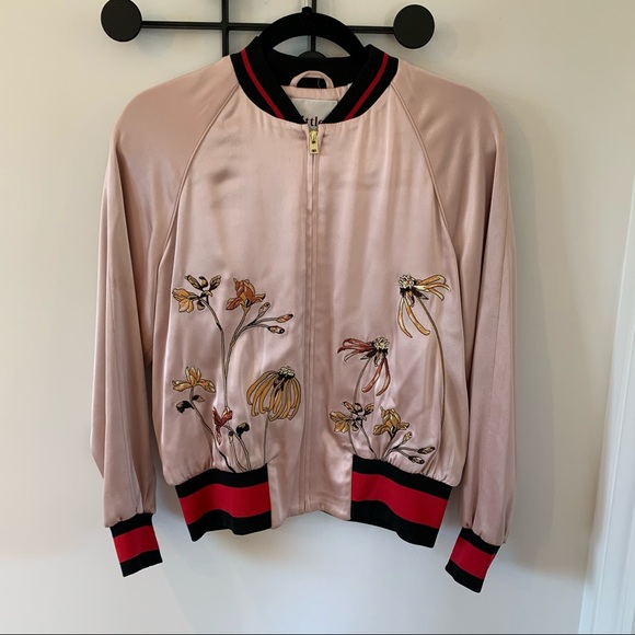 Aritzia bomber jacket - Picture 2 of 3